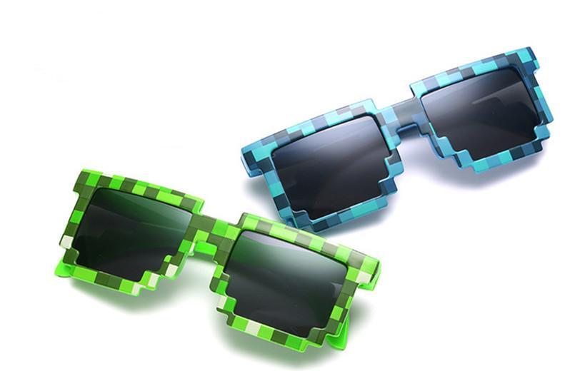 Minecraft Sunglasses with a Case